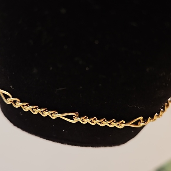 18K GP Goldtone Lovely Link 7" Bracelet - Picture 3 of 5